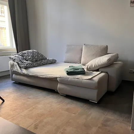 Apartment Pearl Bee Deluxe Plzen